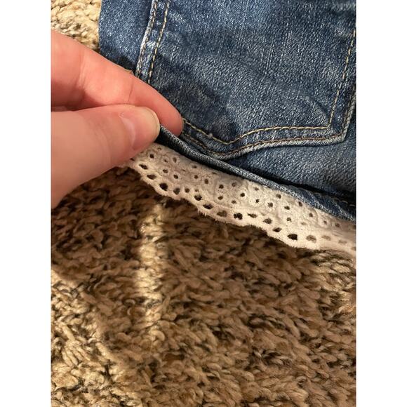 Oshkosh B'gosh Baby Girl Shorts With Lace - 24 Months - Picture 6 of 8